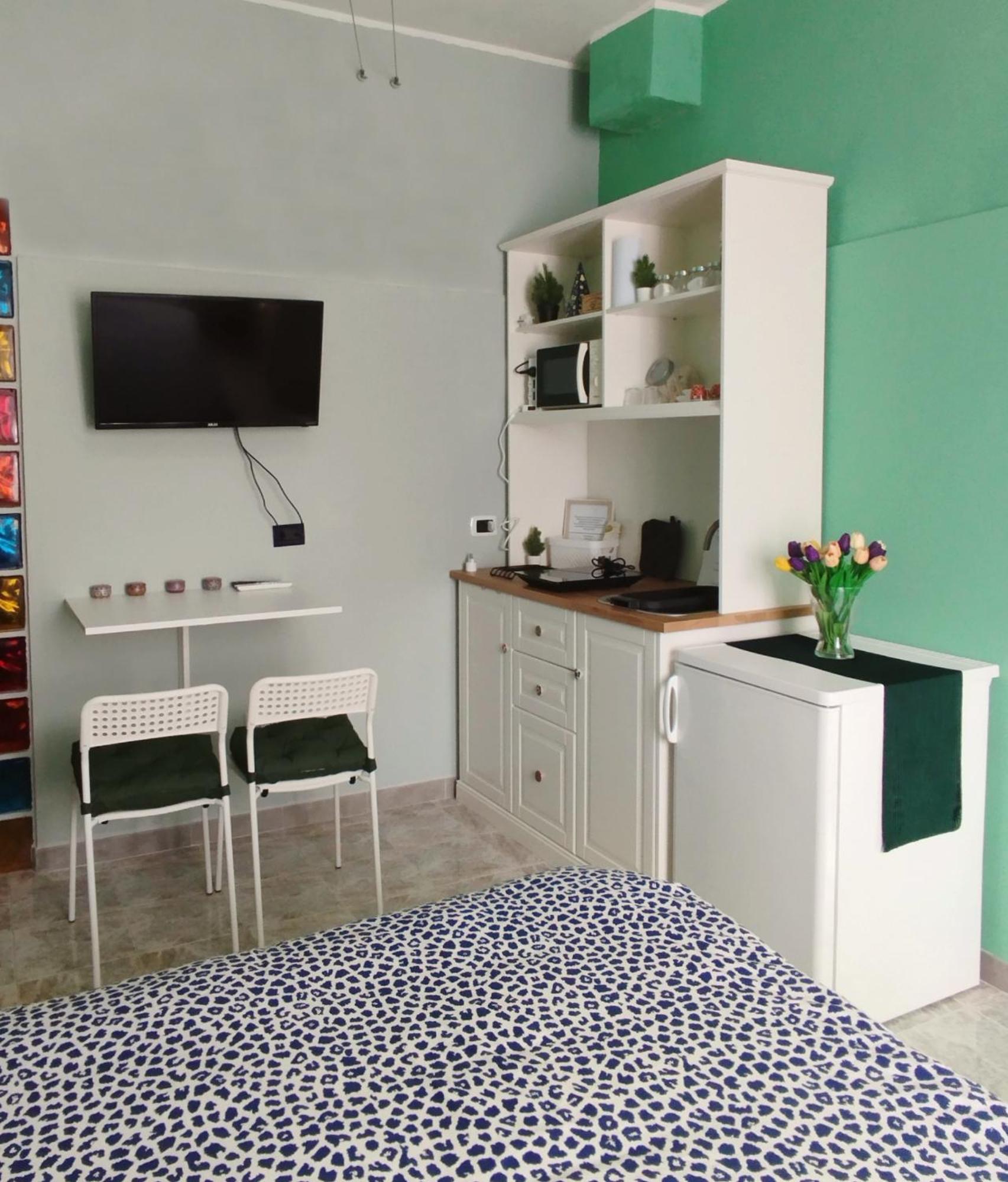 Dentro Apartment Rom